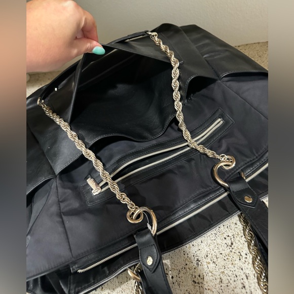 BEIS Diaper Tote with Trolley Sleeve and Chain Strap - Picture 7 of 10